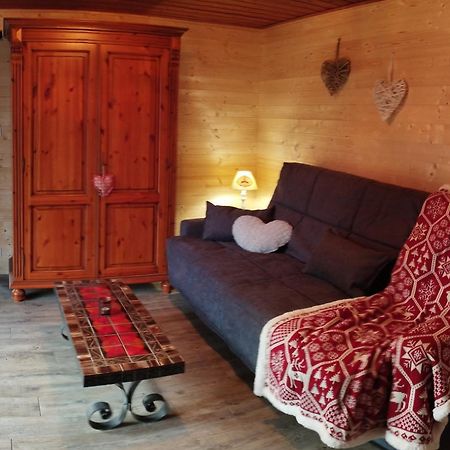 Chalet Au Bois Des Ecureuils Classe Trois Etoiles. Muhlbach-sur-Munster Eksteriør billede